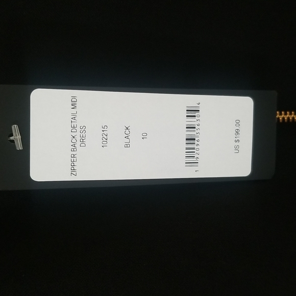 Brand new black bebe dress size 10, back has a gold zipper that goes all the way - Picture 3 of 5